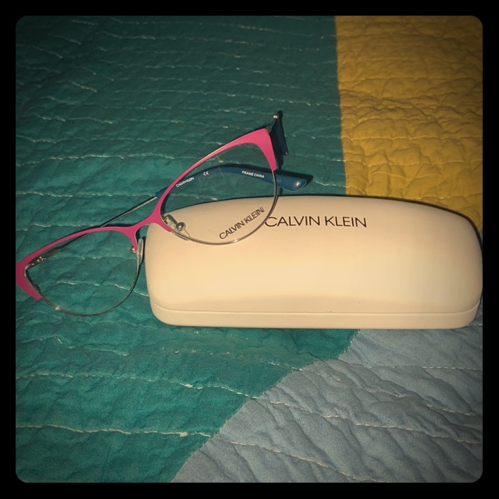 👓CALVIN KLEIN RX-able frame!